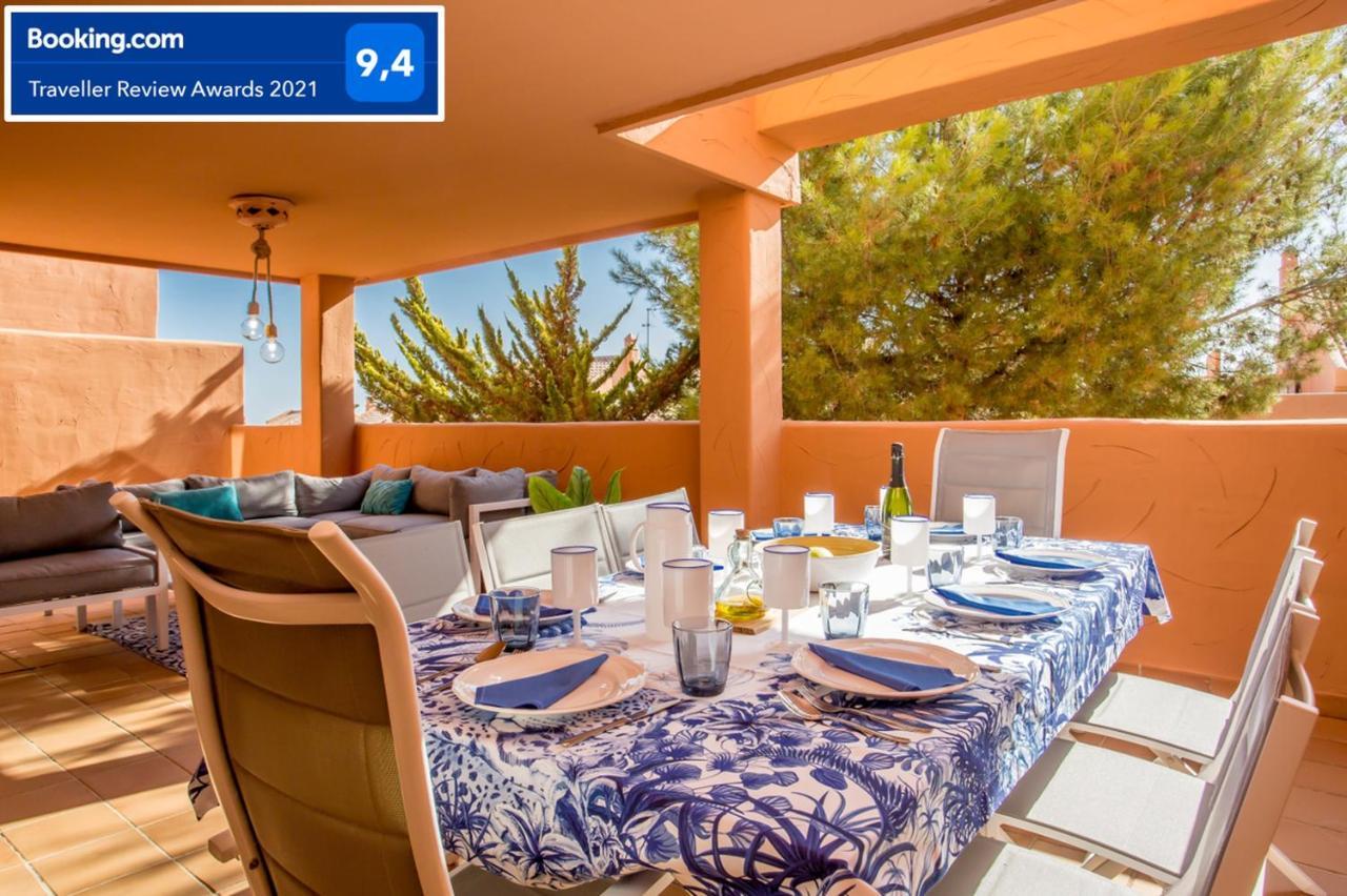 Ample Luxury Apart Fancy Marbella Golf & Padel מראה חיצוני תמונה
