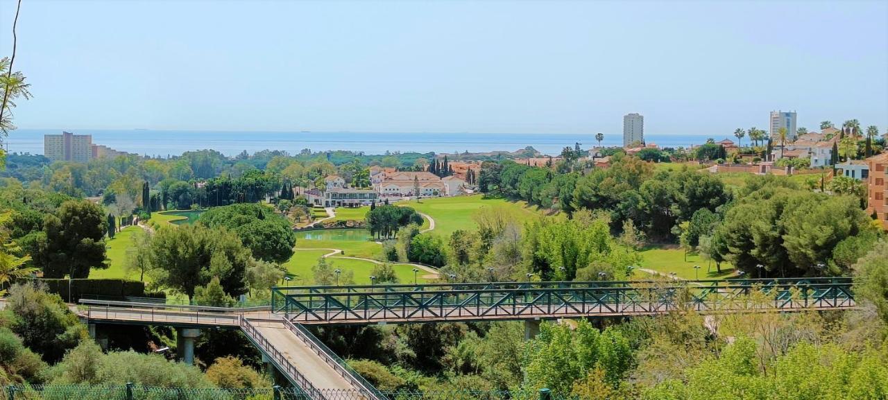 Ample Luxury Apart Fancy Marbella Golf & Padel מראה חיצוני תמונה