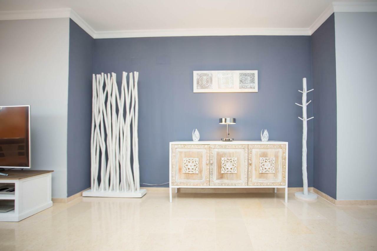 Ample Luxury Apart Fancy Marbella Golf & Padel מראה חיצוני תמונה